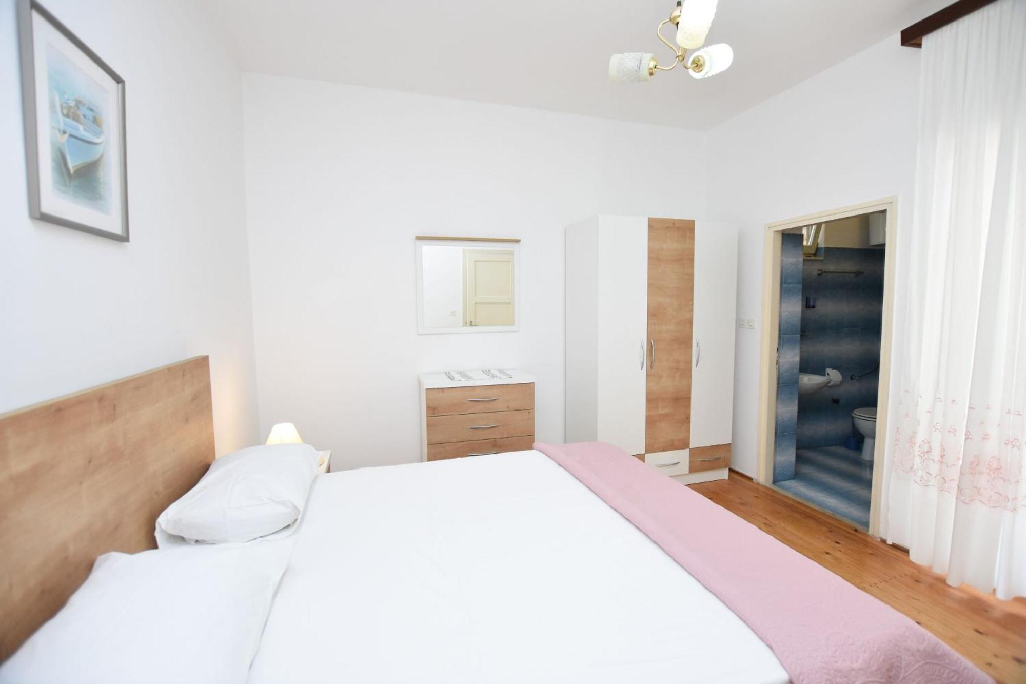 Apartments And Rooms Jakov Primošten Zimmer foto